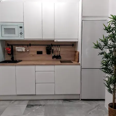 Apartment Misterhost Magallanes Triana