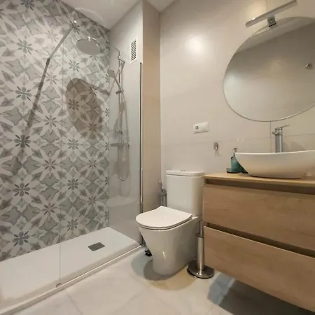 Misterhost Magallanes Triana Apartment *