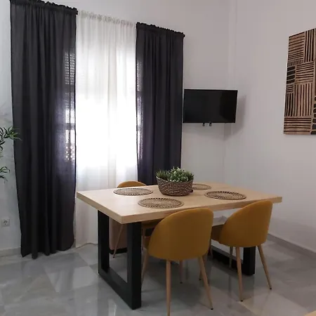 Apartment Misterhost Magallanes Triana Seville