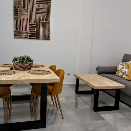 Misterhost Magallanes Triana Appartement